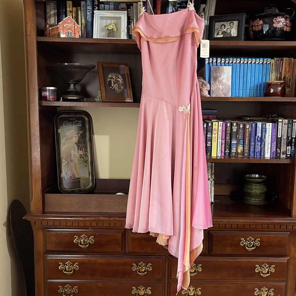 Pink, spaghetti-strap  Semi-formal Size 4